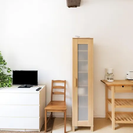 Apartment Charmant Studio Centre